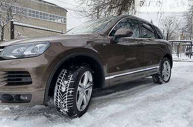 Внедорожник / Кроссовер Volkswagen Touareg 2013 в Ивано-Франковске