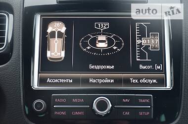 Внедорожник / Кроссовер Volkswagen Touareg 2014 в Киеве