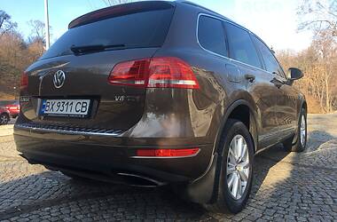 Внедорожник / Кроссовер Volkswagen Touareg 2014 в Староконстантинове