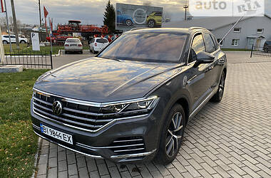 Внедорожник / Кроссовер Volkswagen Touareg 2020 в Полтаве