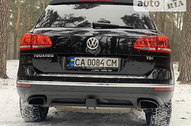 Позашляховик / Кросовер Volkswagen Touareg 2014 в Черкасах