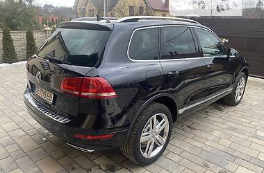 Универсал Volkswagen Touareg 2013 в Черновцах