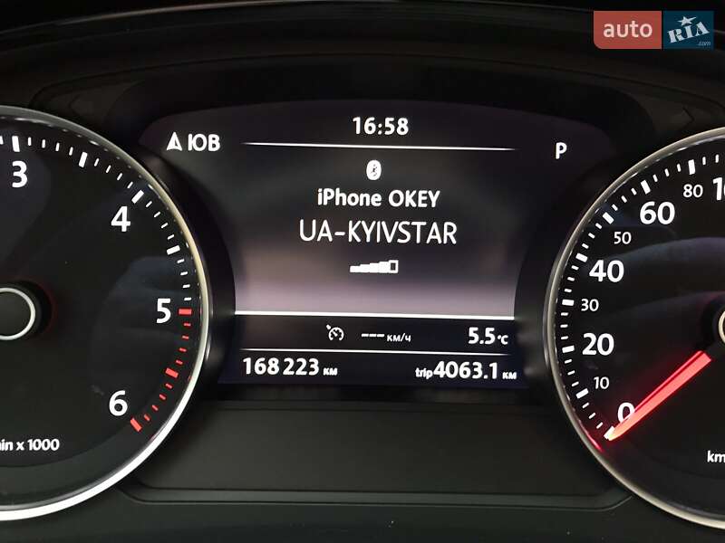 Внедорожник / Кроссовер Volkswagen Touareg 2013 в Иршаве