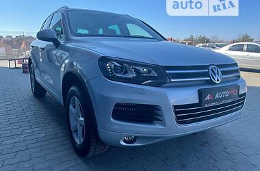 Внедорожник / Кроссовер Volkswagen Touareg 2010 в Львове