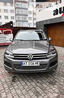 Внедорожник / Кроссовер Volkswagen Touareg 2013 в Ивано-Франковске