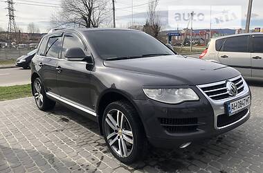 Позашляховик / Кросовер Volkswagen Touareg 2007 в Києві