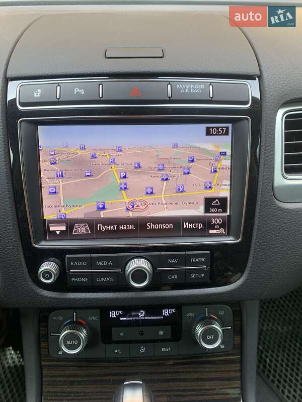 Внедорожник / Кроссовер Volkswagen Touareg 2014 в Тернополе