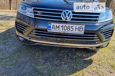 Позашляховик / Кросовер Volkswagen Touareg 2017 в Бердичеві