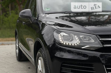 Внедорожник / Кроссовер Volkswagen Touareg 2012 в 