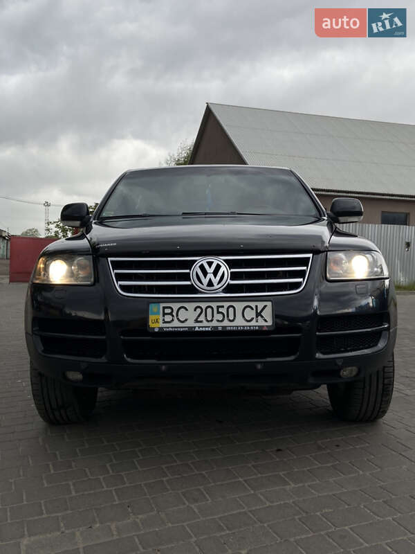 Внедорожник / Кроссовер Volkswagen Touareg 2006 в Львове