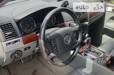 Внедорожник / Кроссовер Volkswagen Touareg 2003 в Полтаве