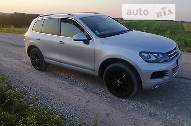 Позашляховик / Кросовер Volkswagen Touareg 2010 в Тернополі