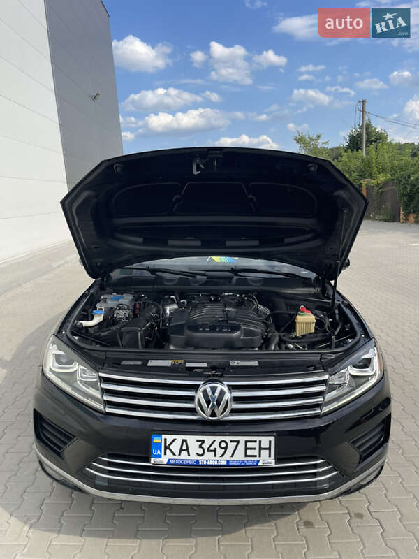 Внедорожник / Кроссовер Volkswagen Touareg 2015 в Киеве фото 29 Внедорожник / Кроссовер Volkswagen Touareg 2015 в Киеве