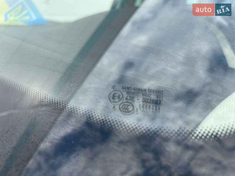 Внедорожник / Кроссовер Volkswagen Touareg 2015 в Киеве фото 33 Внедорожник / Кроссовер Volkswagen Touareg 2015 в Киеве