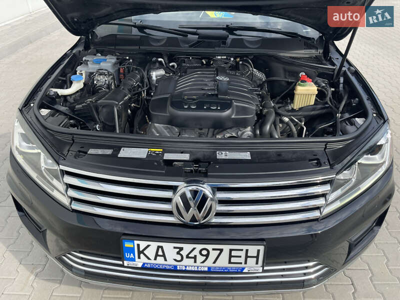 Внедорожник / Кроссовер Volkswagen Touareg 2015 в Киеве фото 30 Внедорожник / Кроссовер Volkswagen Touareg 2015 в Киеве