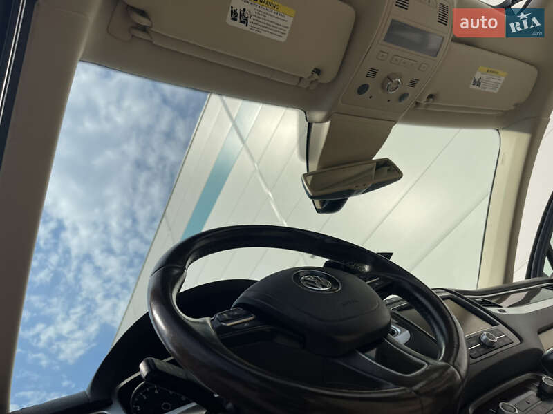 Внедорожник / Кроссовер Volkswagen Touareg 2015 в Киеве фото 47 Внедорожник / Кроссовер Volkswagen Touareg 2015 в Киеве