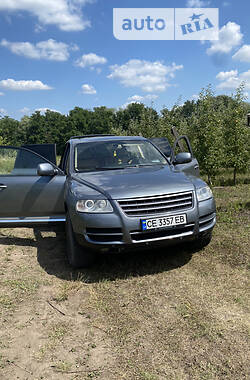 Внедорожник / Кроссовер Volkswagen Touareg 2004 в Черновцах