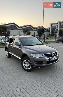 Внедорожник / Кроссовер Volkswagen Touareg 2009 в Бродах