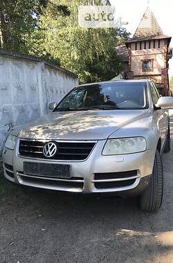 Внедорожник / Кроссовер Volkswagen Touareg 2004 в Харькове