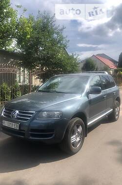 Позашляховик / Кросовер Volkswagen Touareg 2006 в Києві
