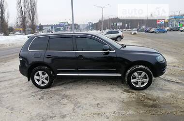 Внедорожник / Кроссовер Volkswagen Touareg 2003 в Хмельницком