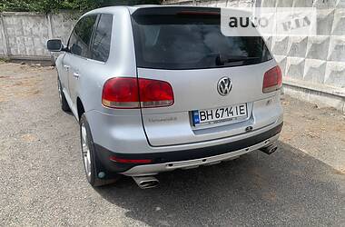 Внедорожник / Кроссовер Volkswagen Touareg 2005 в Черкассах