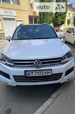 Позашляховик / Кросовер Volkswagen Touareg 2010 в Коломиї