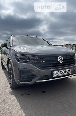 Внедорожник / Кроссовер Volkswagen Touareg 2019 в Ровно