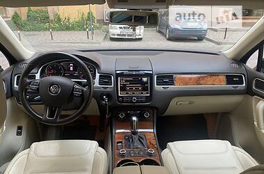 Внедорожник / Кроссовер Volkswagen Touareg 2011 в Львове