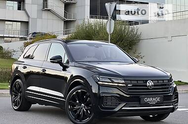 Внедорожник / Кроссовер Volkswagen Touareg 2020 в 