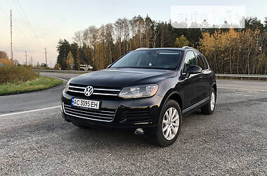 Внедорожник / Кроссовер Volkswagen Touareg 2011 в Ковеле