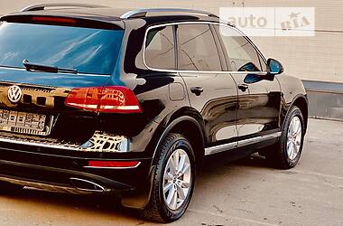 Внедорожник / Кроссовер Volkswagen Touareg 2013 в Одессе