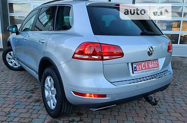 Внедорожник / Кроссовер Volkswagen Touareg 2014 в Сарнах