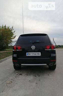 Внедорожник / Кроссовер Volkswagen Touareg 2009 в Вараше