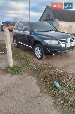 Внедорожник / Кроссовер Volkswagen Touareg 2008 в Смеле