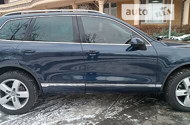 Внедорожник / Кроссовер Volkswagen Touareg 2010 в Киеве