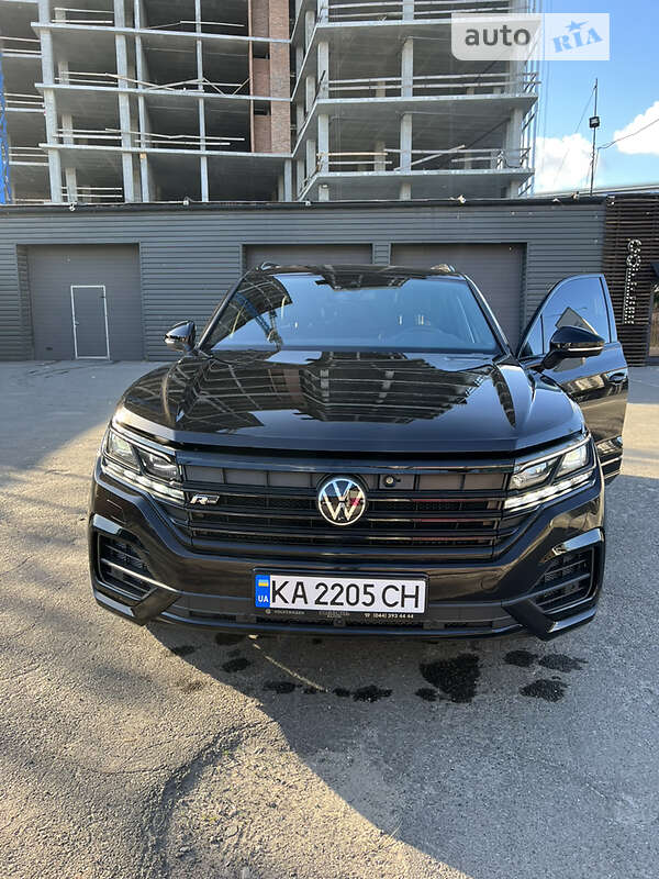 Позашляховик / Кросовер Volkswagen Touareg 2021 в Софіївській Борщагівці