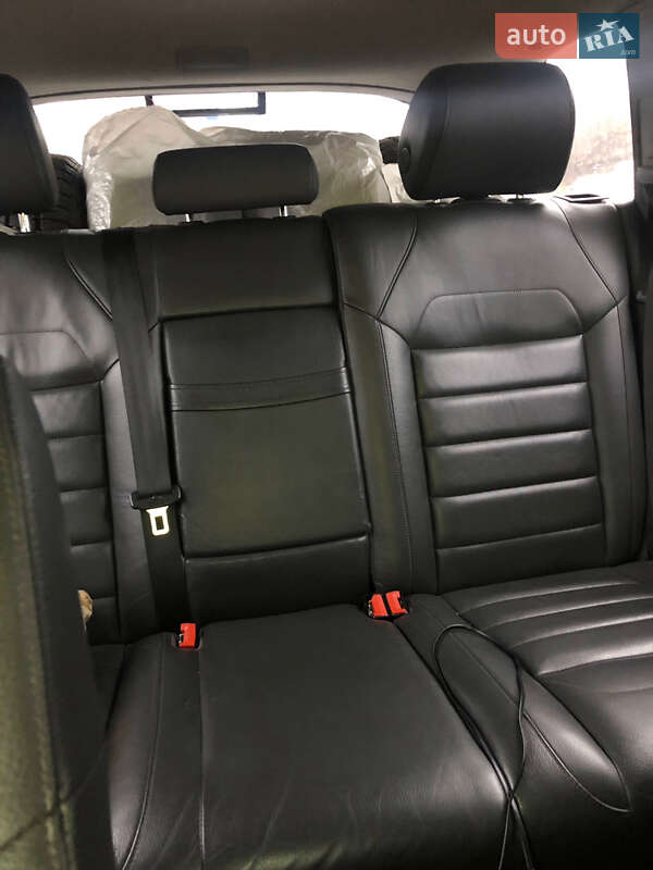 Позашляховик / Кросовер Volkswagen Touareg 2007 в Черкасах фото 10 Позашляховик / Кросовер Volkswagen Touareg 2007 в Черкасах