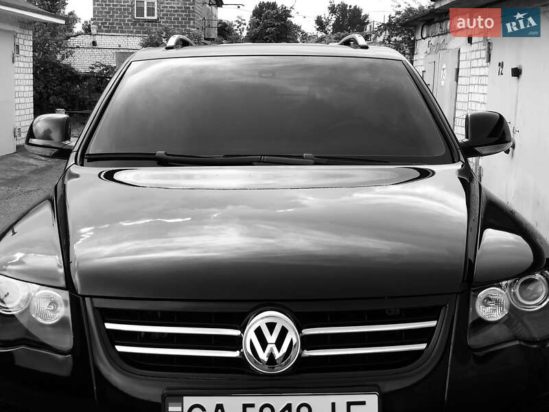 Позашляховик / Кросовер Volkswagen Touareg 2007 в Черкасах фото 24 Позашляховик / Кросовер Volkswagen Touareg 2007 в Черкасах