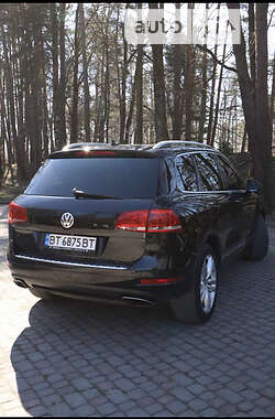 Внедорожник / Кроссовер Volkswagen Touareg 2013 в Трускавце