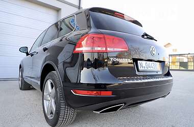 Внедорожник / Кроссовер Volkswagen Touareg 2011 в Стрые