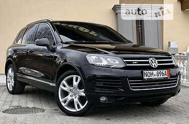 Внедорожник / Кроссовер Volkswagen Touareg 2011 в 