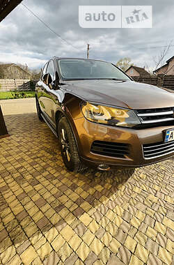 Внедорожник / Кроссовер Volkswagen Touareg 2013 в Ивано-Франковске