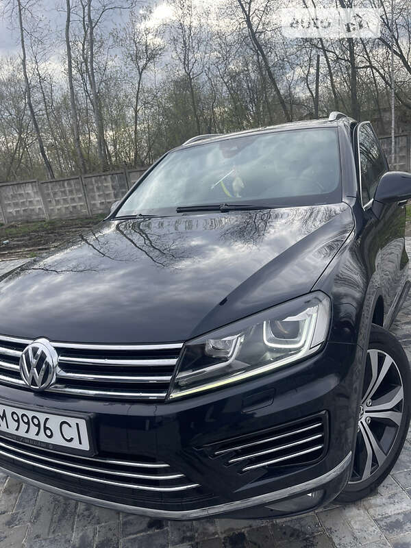 Позашляховик / Кросовер Volkswagen Touareg 2015 в Рівному фото 42 Позашляховик / Кросовер Volkswagen Touareg 2015 в Рівному