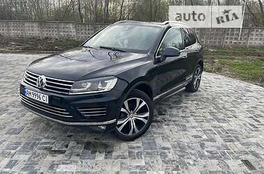Позашляховик / Кросовер Volkswagen Touareg 2015 в  Позашляховик / Кросовер Volkswagen Touareg 2015 в
