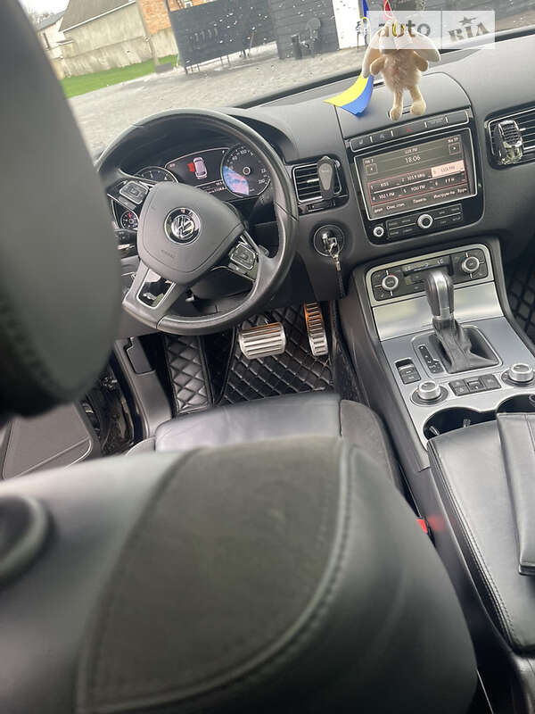Позашляховик / Кросовер Volkswagen Touareg 2015 в Рівному фото 61 Позашляховик / Кросовер Volkswagen Touareg 2015 в Рівному
