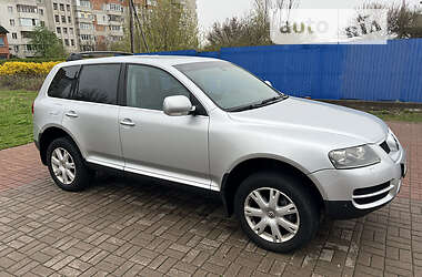 Внедорожник / Кроссовер Volkswagen Touareg 2007 в 
