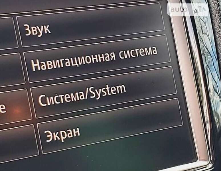 Внедорожник / Кроссовер Volkswagen Touareg 2010 в Запорожье