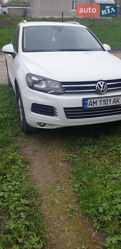 Внедорожник / Кроссовер Volkswagen Touareg 2013 в Житомире фото 4 Внедорожник / Кроссовер Volkswagen Touareg 2013 в Житомире