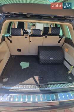 Внедорожник / Кроссовер Volkswagen Touareg 2011 в 